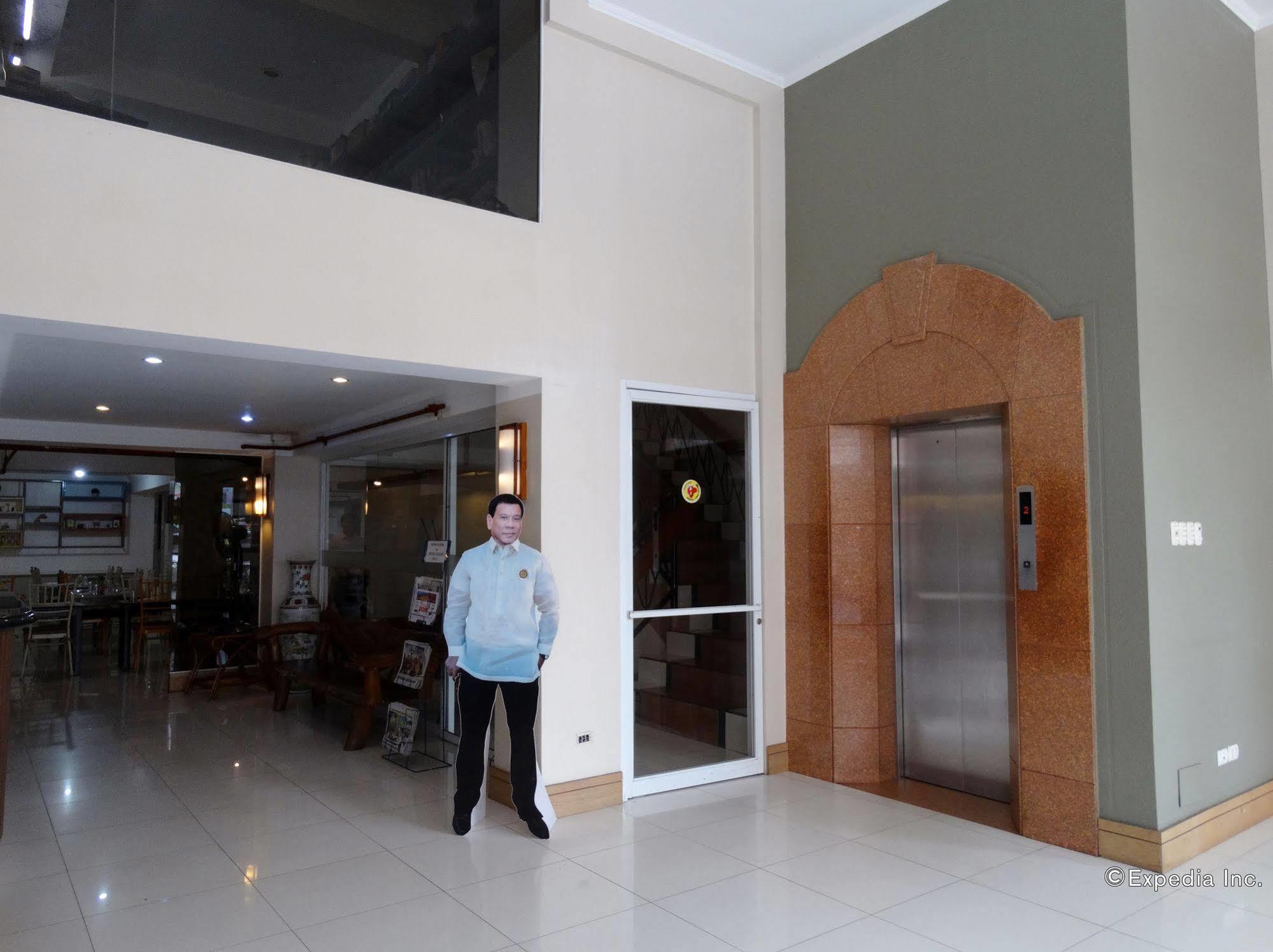 My Hotel Davao City Buitenkant foto